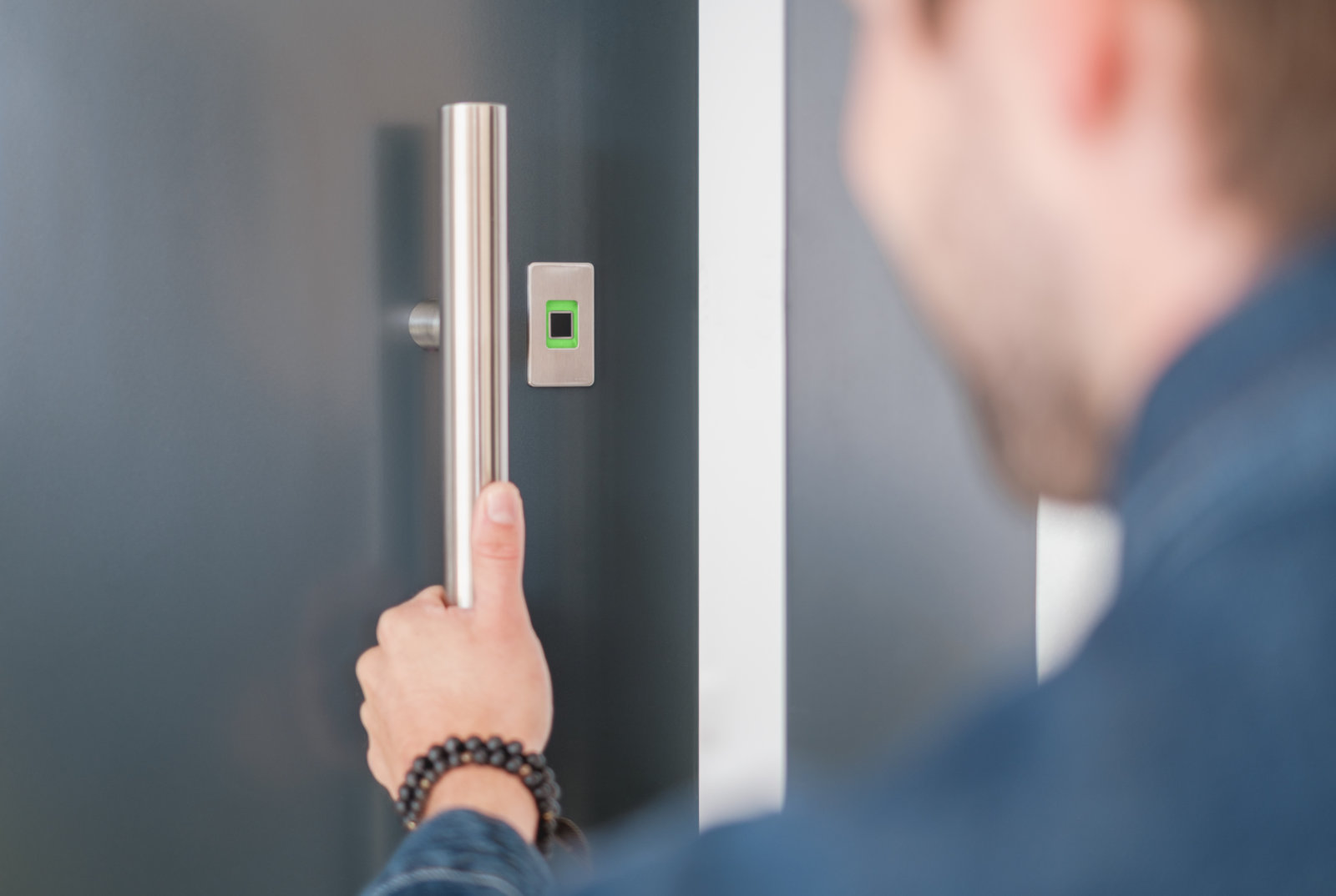 ekey_dLine_Fingerprint_Closeup